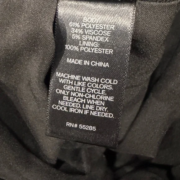 Express High Waist Chic Black Pencil Skirt with Gold Zipper - Picture 8 of 11